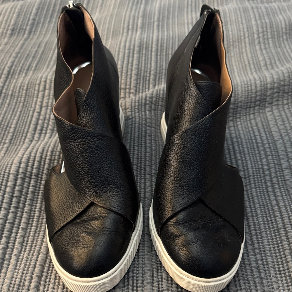 Paolo Black Leather Women's Sneakers